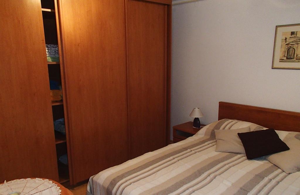 Apartment Eni 로비니 객실 사진